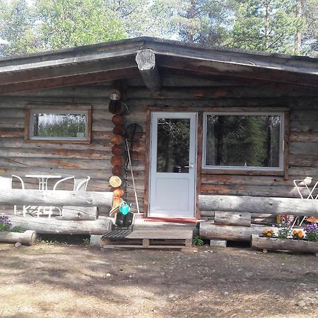 אינארי Cabin At Huskies Farm מראה חיצוני תמונה
