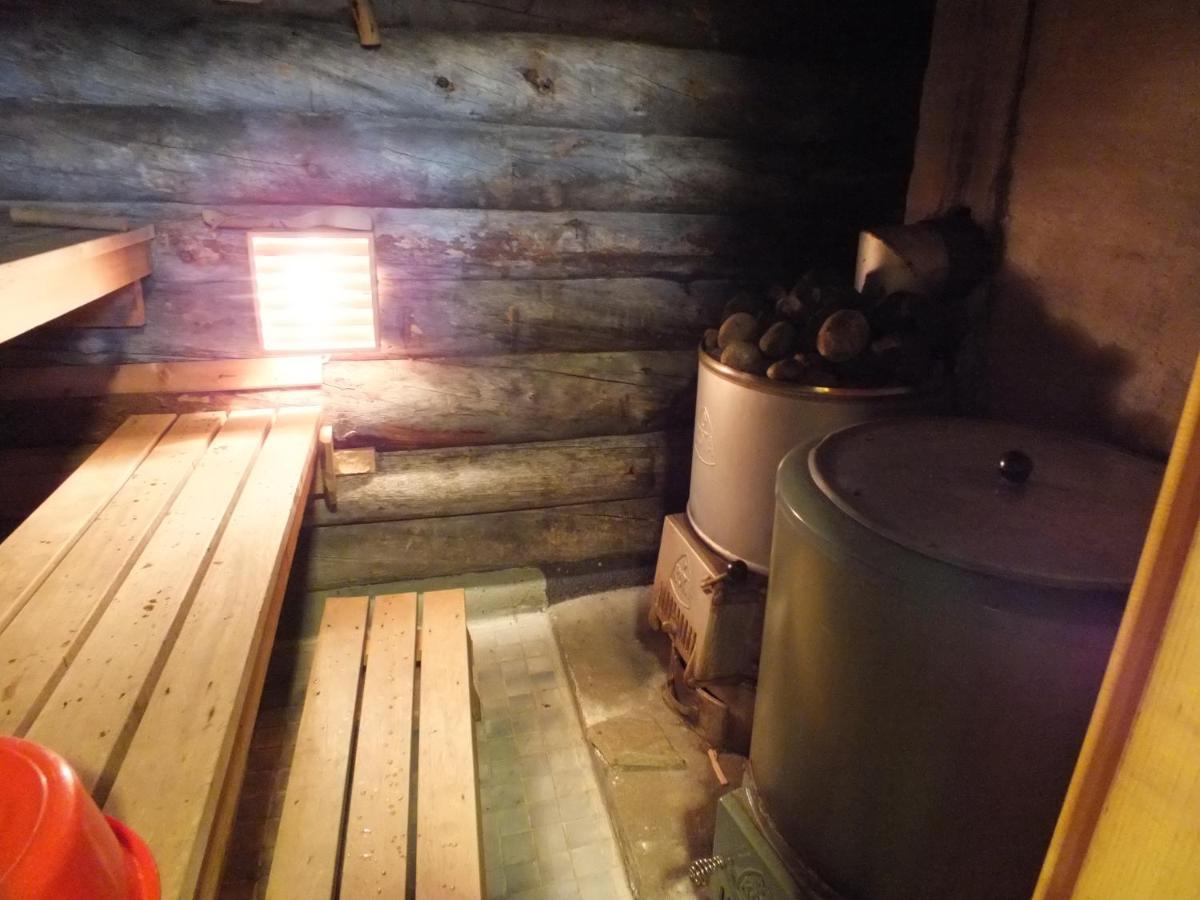 אינארי Cabin At Huskies Farm מראה חיצוני תמונה